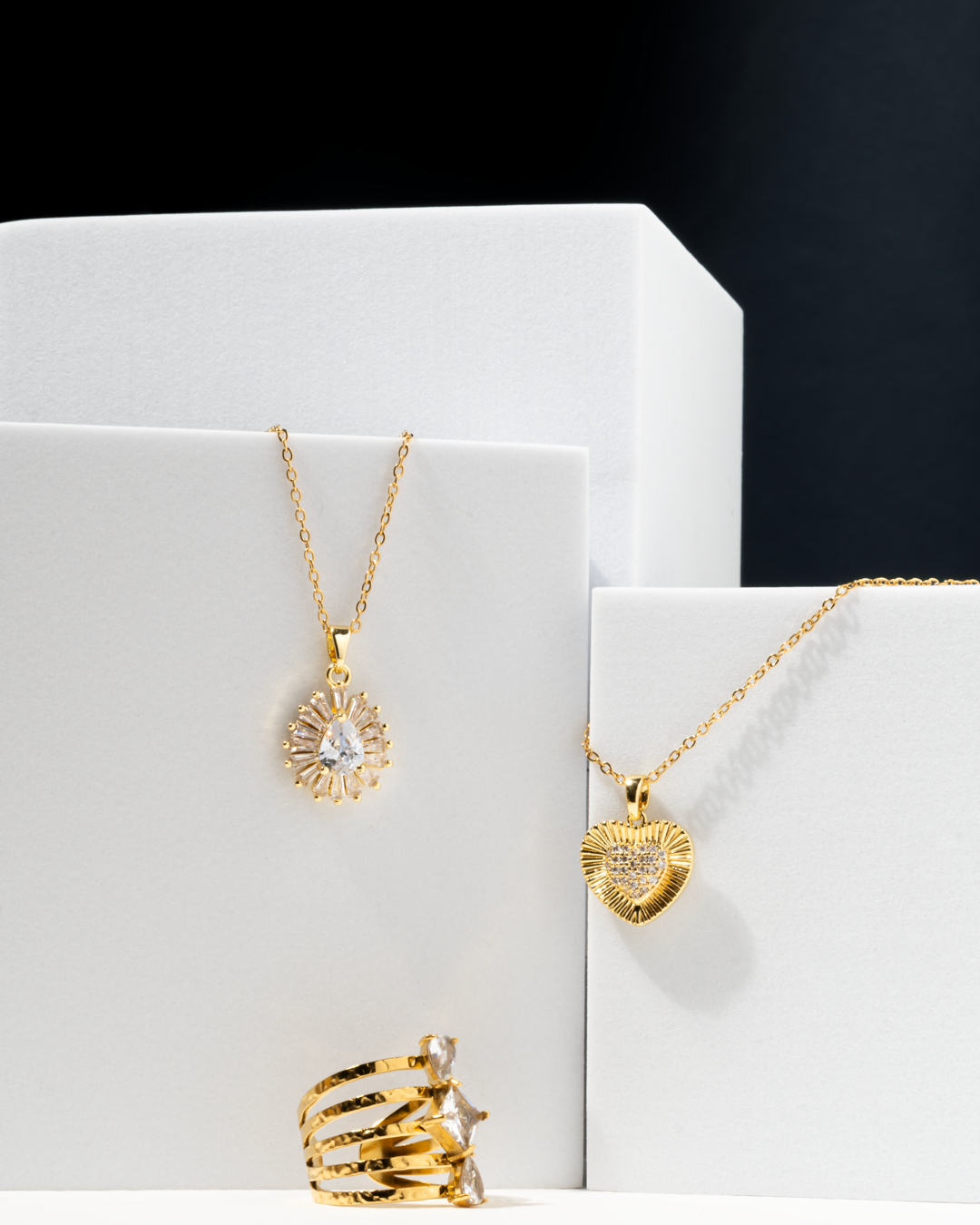 Difference Between Artificial Jewellery and Imitation Jewellery – Everything You Need to Know