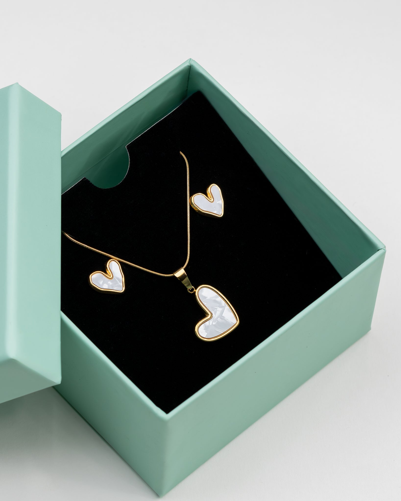 Dainty Heart 18K Gold Plated Set