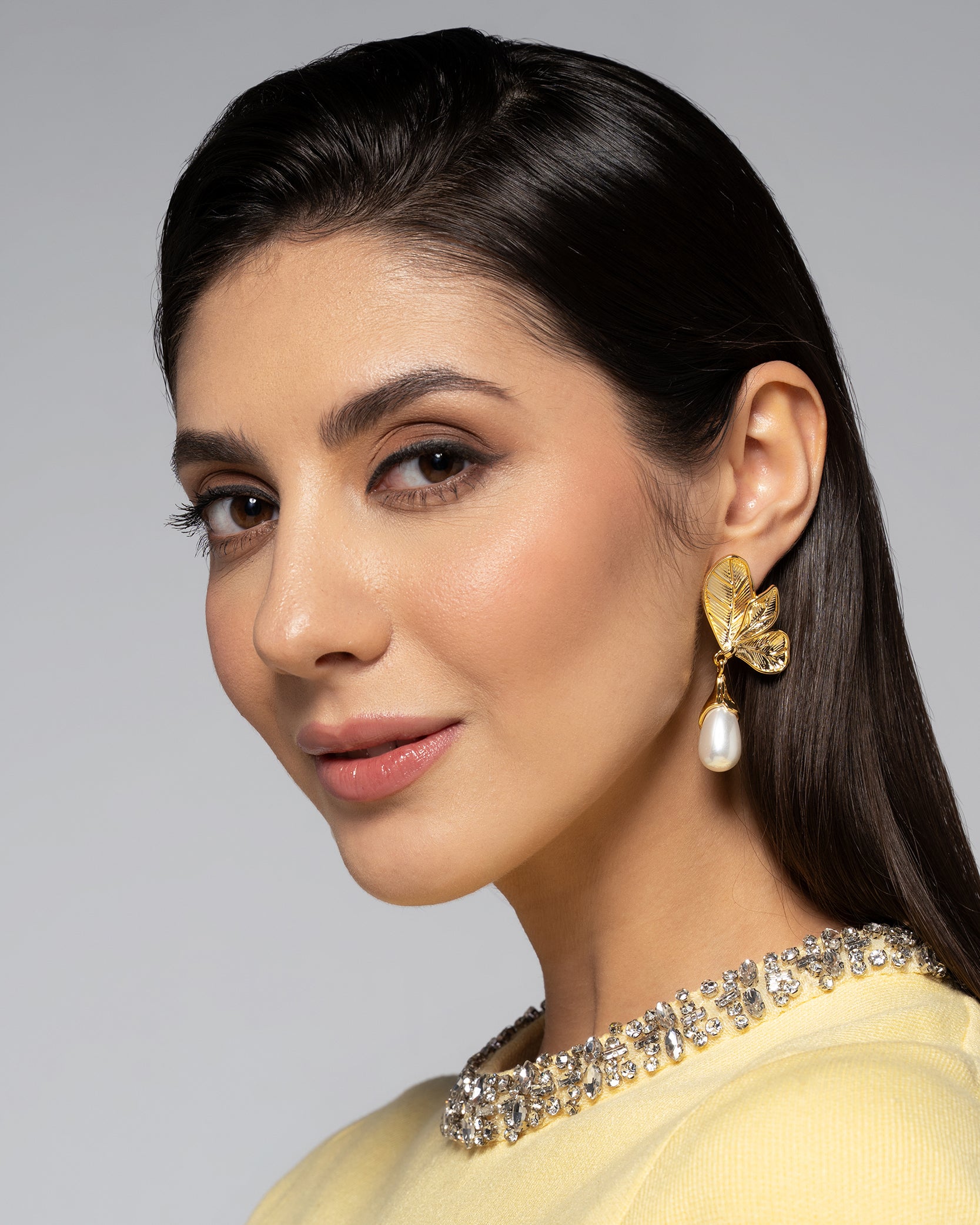 Aura Leaf Pearl 22K Gold Plated Earrings